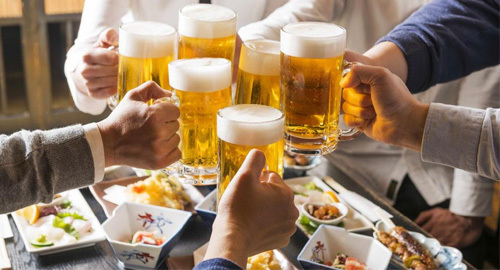 Cách người Nhật bảo vệ đại tràng khi uống rượu bia