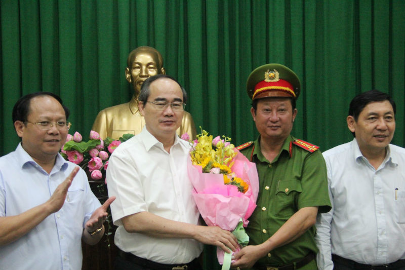 Thưởng nóng ban chuyên án phá 'tập đoàn