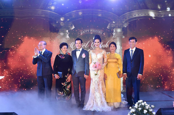 Tiệc cưới đẳng cấp của người đẹp Sang Lê và doanh nhân