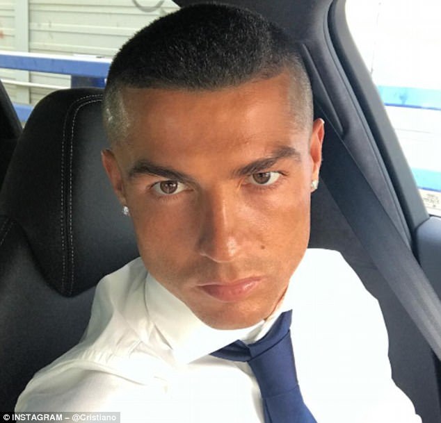 Tin thể thao sáng 5/6: Ronaldo gây sốc, xong tương lai Martial