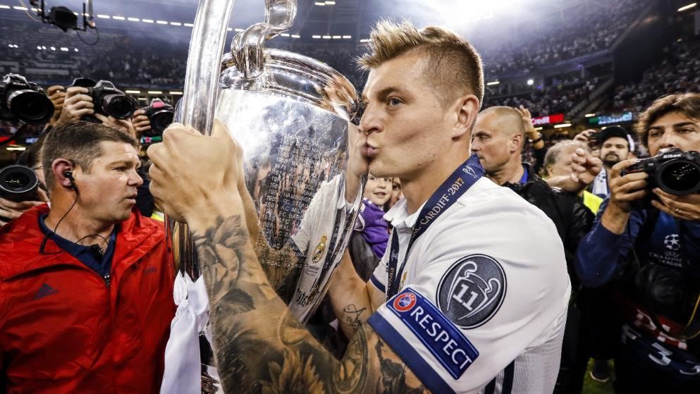 MU ngã giá mua Kroos, Real quyết lấy Mbappe