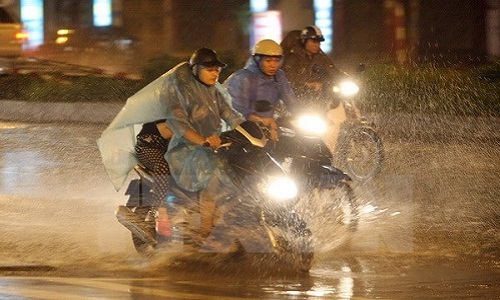 Hà Nội bắt đầu có mưa, kết thúc nắng nóng