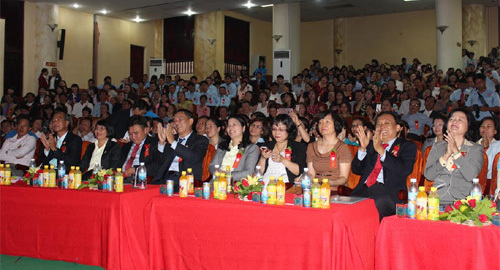 Yến sào Khánh Hòa tổ chức Hội nghị khách hàng năm 2017
