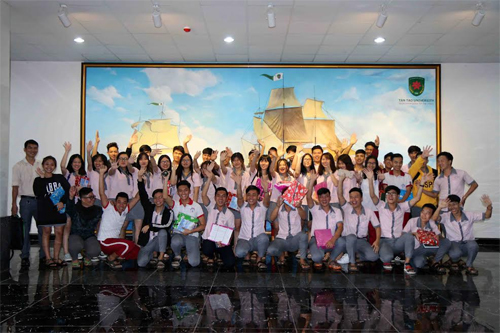 Bỏ biên chế để hướng đến thực dạy thực học