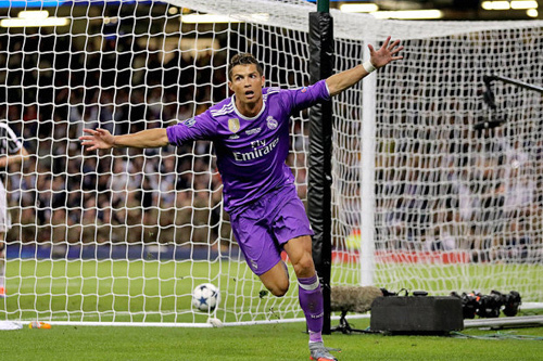 Cristiano Ronaldo xứng danh ‘Người phán xử’ của Real Madrid