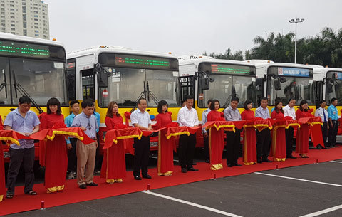 Hà Nội mở thêm 2 tuyến buýt kết nối ngoại thành