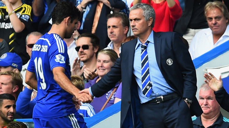 Mourinho nhảy bổ vào gạ gẫm Diego Costa sang MU