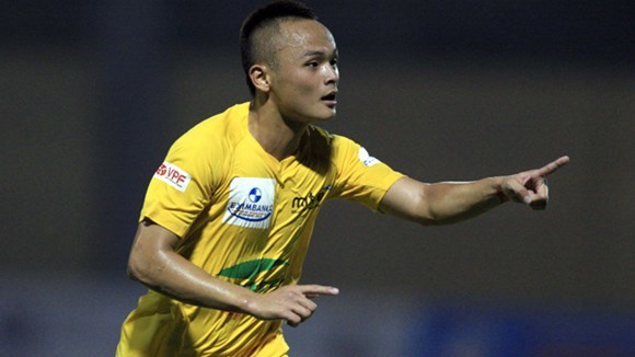 Hạ Quảng Ninh, FLC Thanh Hóa vô địch lượt đi V-League