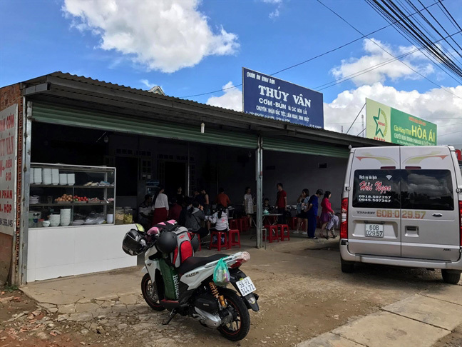 Tô canh chua 250.000 đồng: Đà Lạt mộng mơ, lơ ngơ là bị chặt chém