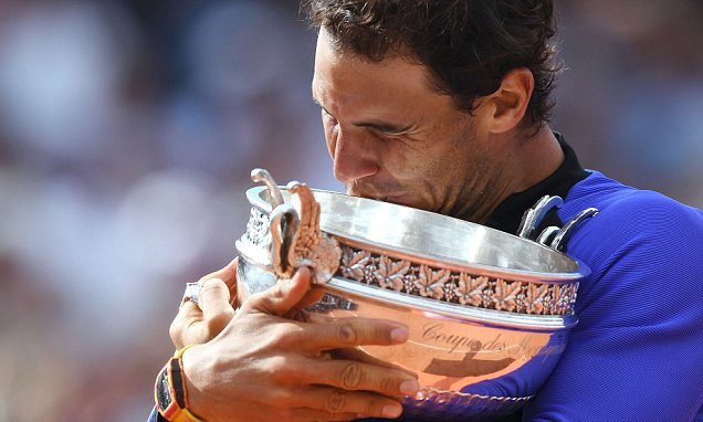 Vùi dập Wawrinka, Nadal lần thứ 10 vô địch Roland Garros
