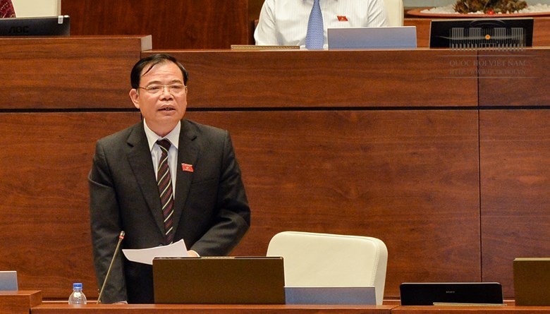 Tàu vỏ thép gần 20 tỷ rỉ sét: Đình chỉ 2 công ty đóng tàu