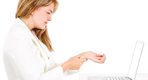 3 bệnh lý cơ xương khớp người trẻ dễ mắc phải