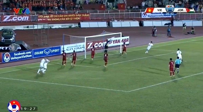 Những pha cứu thua xuất sắc của thủ môn Văn Lâm trước Jordan