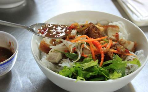 2 món bún nức mùi nhưng nổi tiếng đất Pleiku