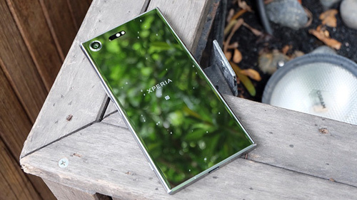 Đặt trước Xperia XZ Premium, nhận ưu đãi ‘khủng’