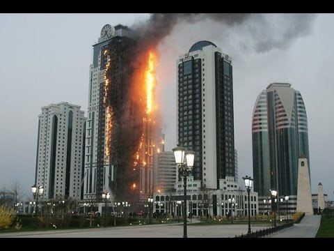 Kỹ năng thoát hiểm nhất định phải biết khi cháy nhà chung cư