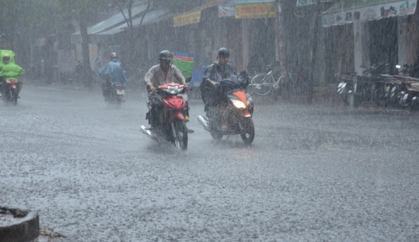 Không khí lạnh về, miền Bắc mưa rất to