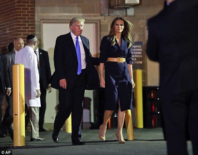 Ông Trump hủy tiệc sinh nhật, thăm nghị sĩ bị bắn