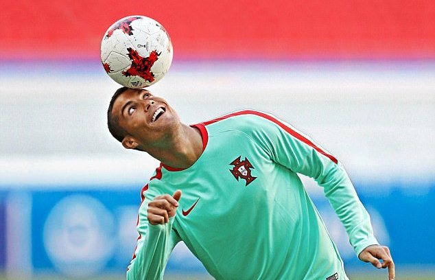 Nóng chuyển nhượng Ronaldo, Bayern hết hồn vì Sanchez