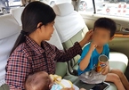 Tình tiết bất ngờ vụ mẹ bỏ rơi 2 con trên vỉa hè Sài Gòn