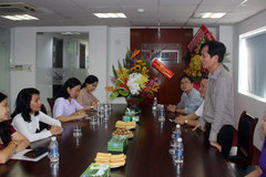 Phó chủ tịch UBND TP.HCM thăm báo VietNamNet
