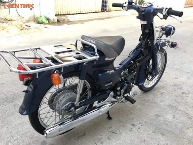 Honda Super Cub FI 'siêu hiếm' giá gần 100 triệu tại VN