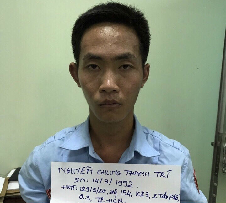 Bé gái 13 tuổi bị bạn mới quen ép vào miếu hoang hiếp dâm