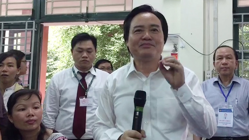 Bộ trưởng Phùng Xuân Nhạ: 