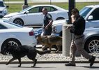 'Khủng bố' ngay trong sân bay Mỹ, một cảnh sát bị thương