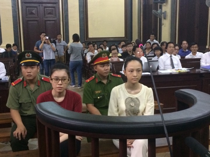 Xét xử hoa hậu Phương Nga tội lừa đảo
