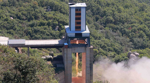 Triều Tiên thử động cơ tên lửa