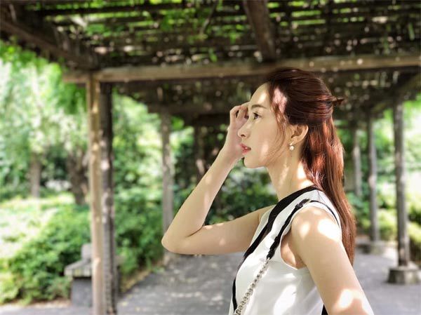 Hoa hậu Thu Thảo khoe vẻ đẹp ngọt ngào ở Nhật Bản