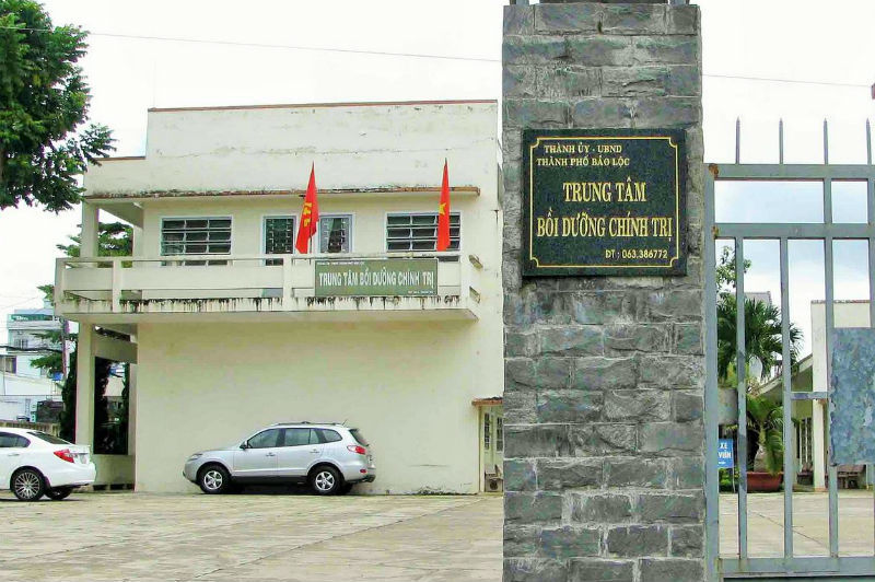 Lãnh đạo TT bồi dưỡng chính trị