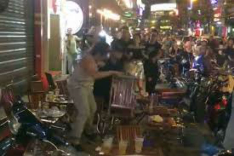 Người nước ngoài nghi bị đánh chết ở trung tâm Sài Gòn