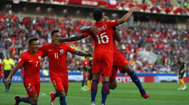 Chật vật hòa Australia, Chile tranh vé chung kết với Bồ Đào Nha