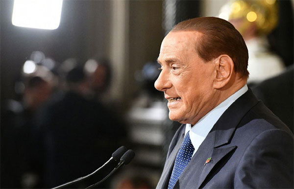 Cựu Thủ tướng Berlusconi 'thích' bà Trump