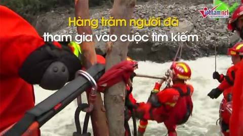 Lở đất ở Tứ Xuyên: Đội cứu hộ chạy đua với thời gian tìm người mất tích
