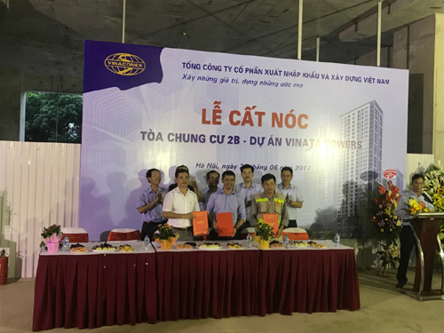 Cất nóc dự án Vinata Tower