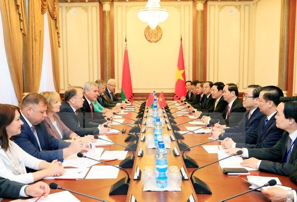 Chủ tịch nước hội kiến Chủ tịch Hạ viện Belarus