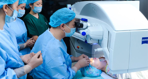 ReLEx SMILE- Kỷ nguyên mới trong phẫu thuật tật khúc xạ