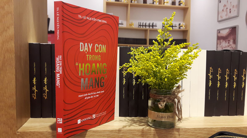 Dạy con trong hoang mang