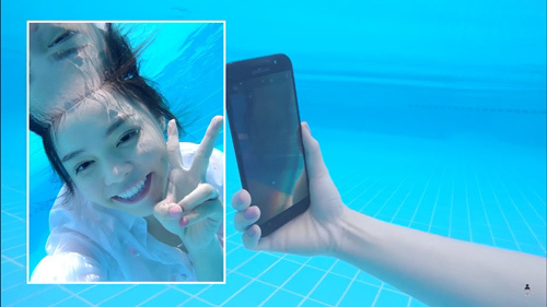 Fung La: Tuyệt kỹ selfie ‘nghìn like’ dưới nước