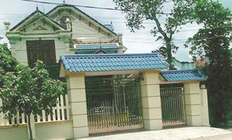 Thông tin chính thức vụ chị gái bán rau vỡ bát họ chục tỷ