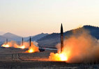 Triều Tiên phóng tên lửa sát biên giới Trung Quốc