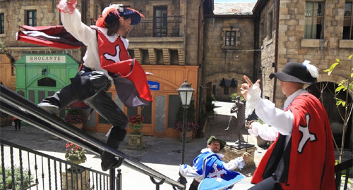 Màn đấu kiếm ‘đỉnh’ như phim tại Sun World Ba Na Hills