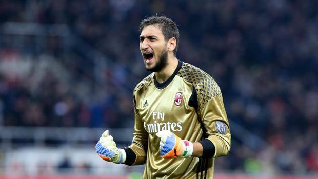 Xong tương lai Donnarumma, MU có thêm tài năng 16 tuổi