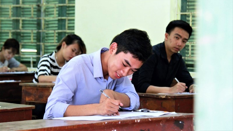 Xuất hiện thí sinh đạt 2 điểm 10 thi THPT quốc gia