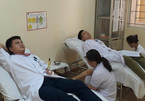 4 y bác sĩ hiến máu cứu sản phụ nguy kịch