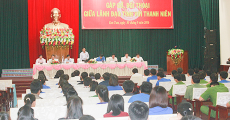 Hàng năm, Bộ trưởng, Chủ tịch tỉnh đối thoại với thanh niên