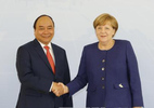 Thủ tướng hội đàm với Thủ tướng Đức Angela Merkel